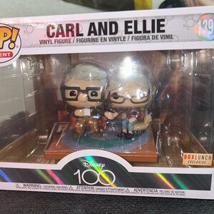 Disney Carl and Ellie Vinyl Figure